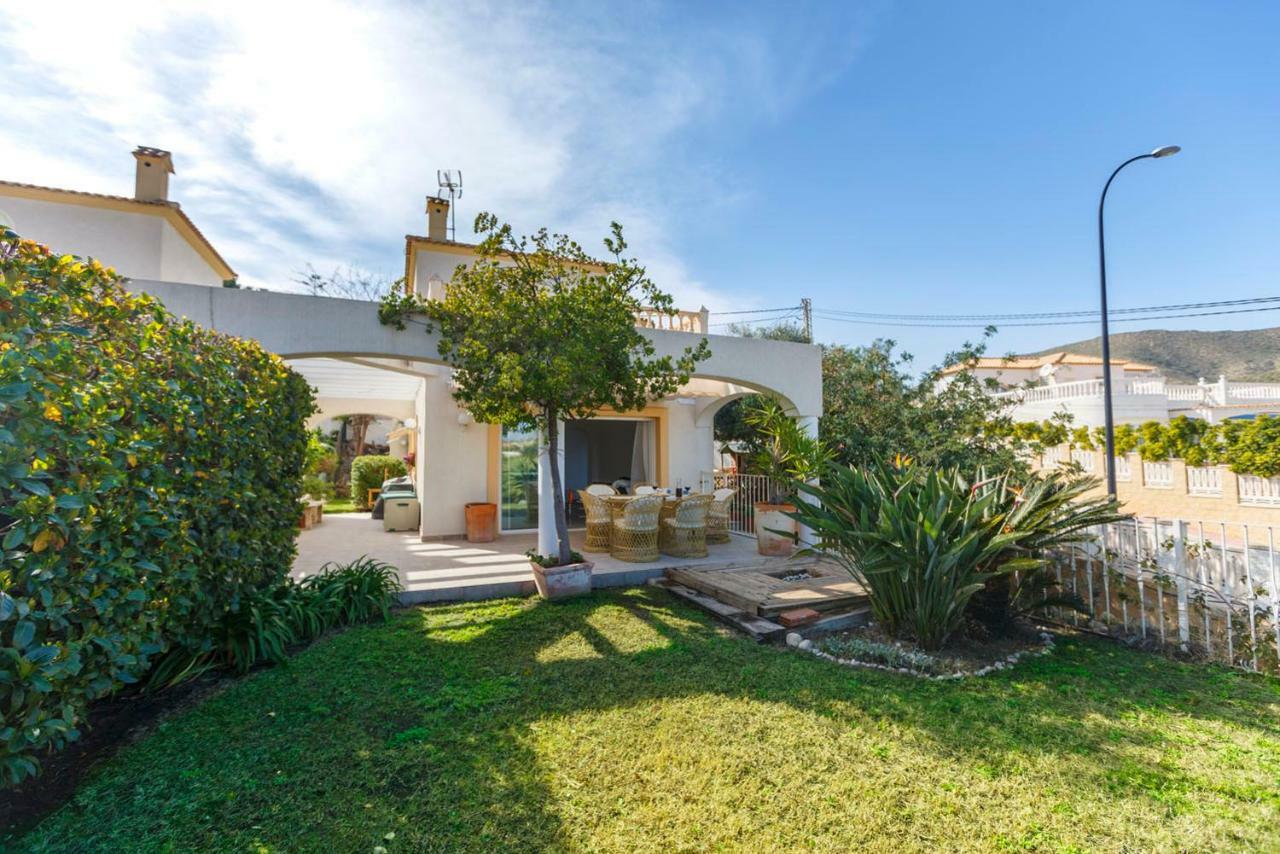 Bright Villa With Salt Water Pool El Campello Buitenkant foto